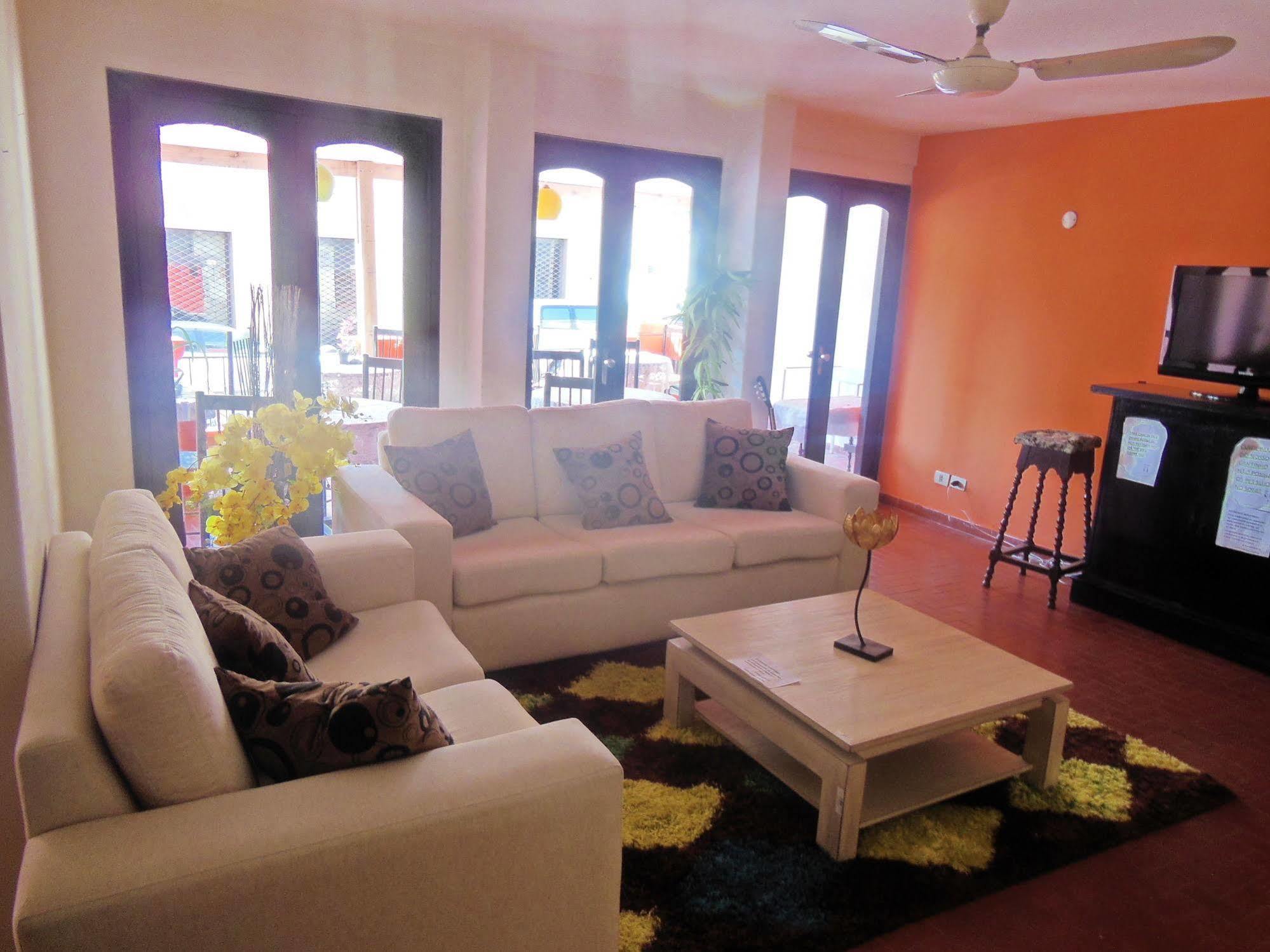 Costanera Hostel Asunción Eksteriør bilde