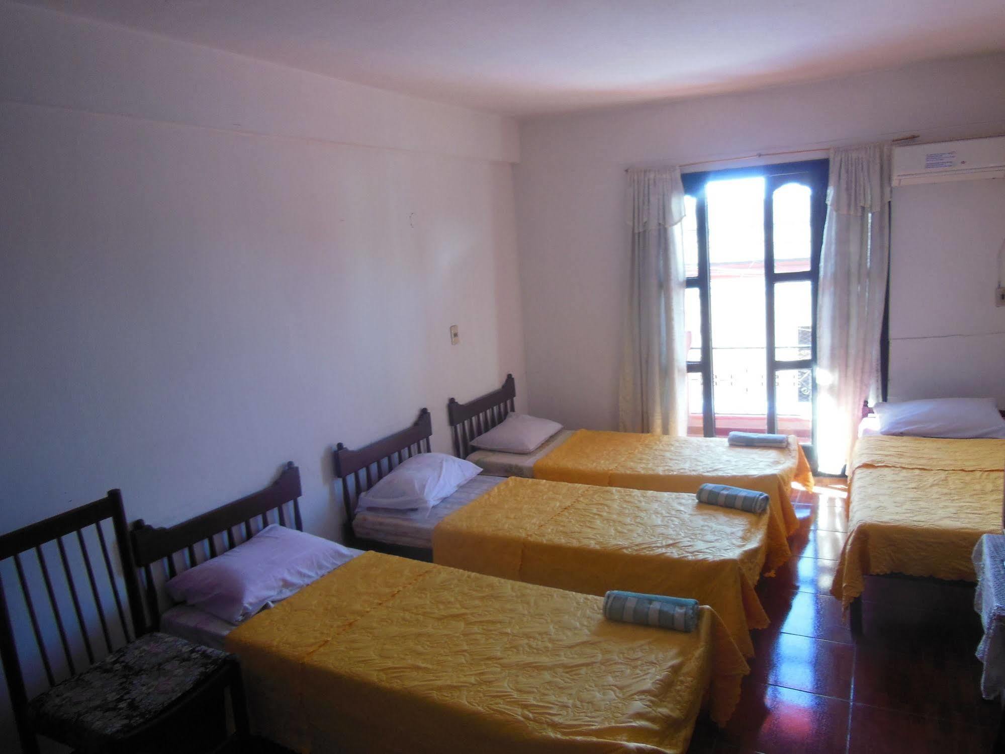 Costanera Hostel Asunción Eksteriør bilde