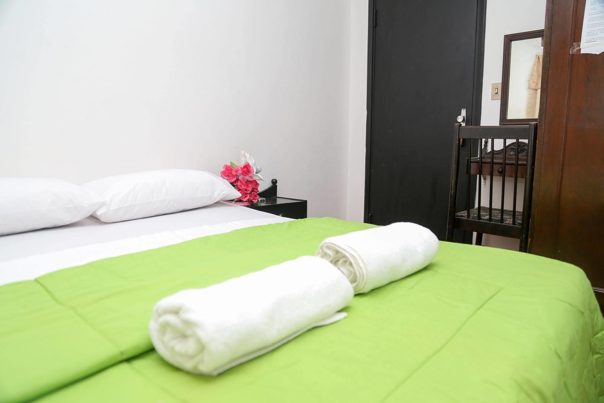 Costanera Hostel Asunción Eksteriør bilde